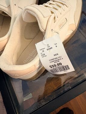 Reebok Cream Low-Top Lace-Up Sneakers